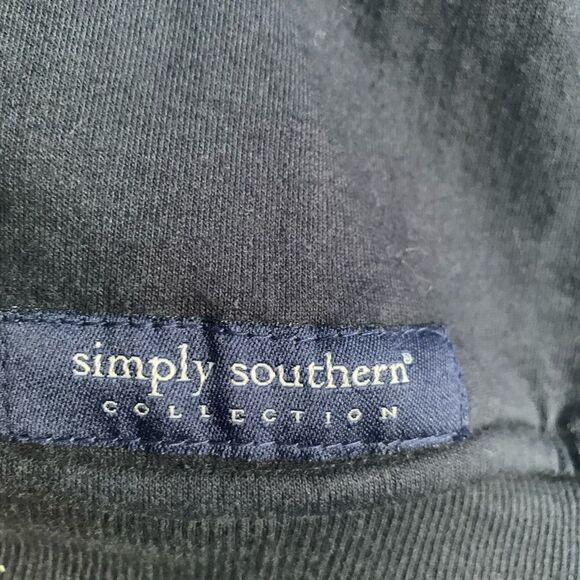 Simply Southern Pullover Mermaid Scale Size Small - Picture 5 of 12